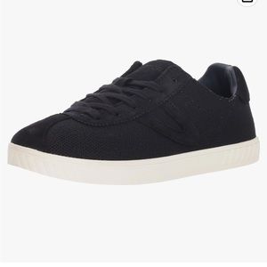 Womens navy blue Tretorn sneakers